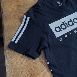 Men's size small Adidas Japan black tee